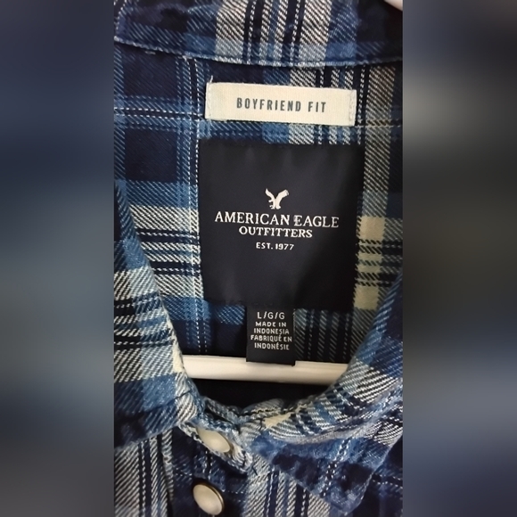 American Eagle Outfitters Blue and White Plaid Button-Down Shirt Womens - Picture 2 of 5